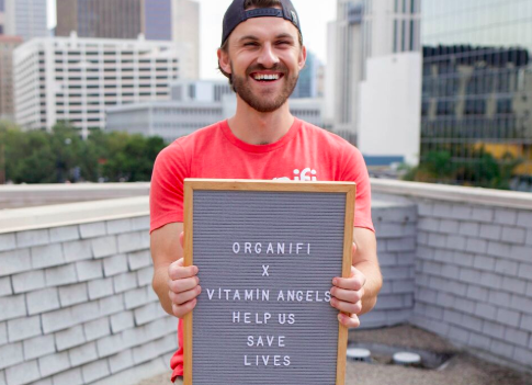 Organifi and Vitamin Angels Partner to Bring the Gift of Sight to Children in Need with Red Juice