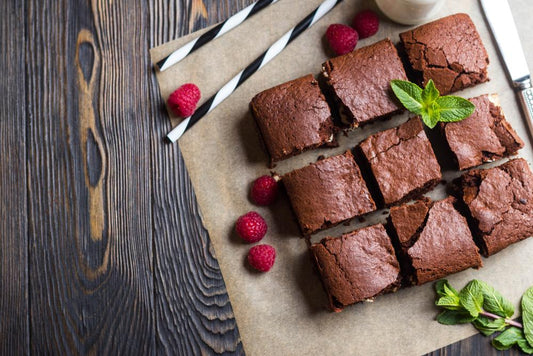 The Best Low Carb Dark Chocolate High Protein Brownies (RAW & Vegan)