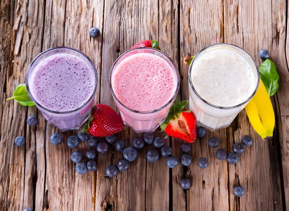 How to Create the Perfect Smoothie + 8 Recipes