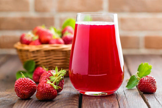 7 Benefits Of Strawberry Juice + Recipes